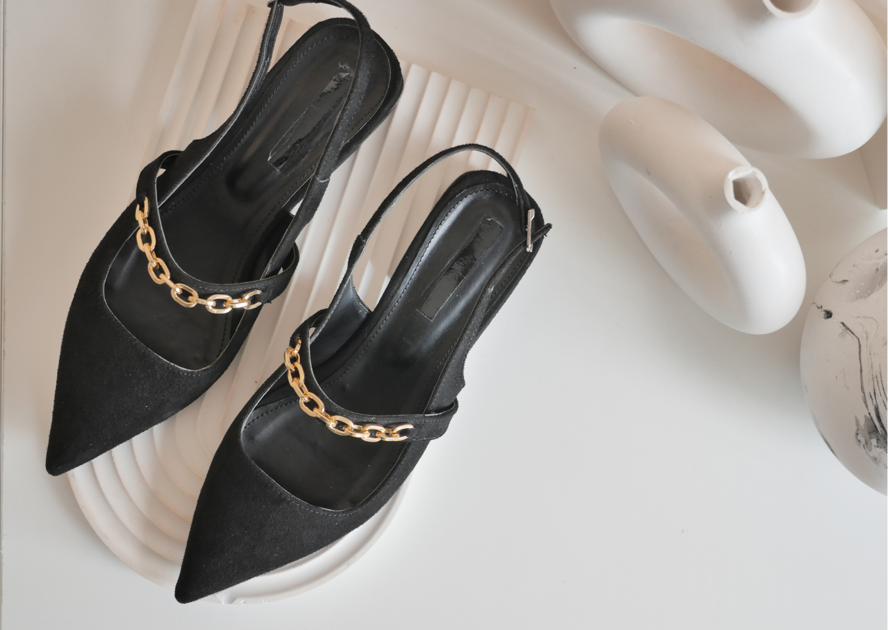 Scarpe aperte dietro: come si chiamano e quali sono i modelli?