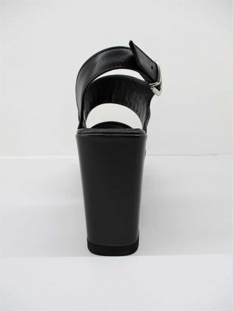 Sandalo pelle donna GIANMARCO SORELLI 1978 Vale Nero