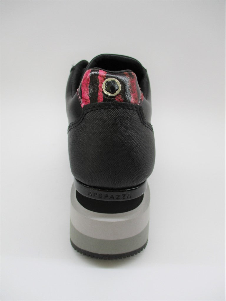 Sneaker pelle donna APEPAZZA HEIDI nero