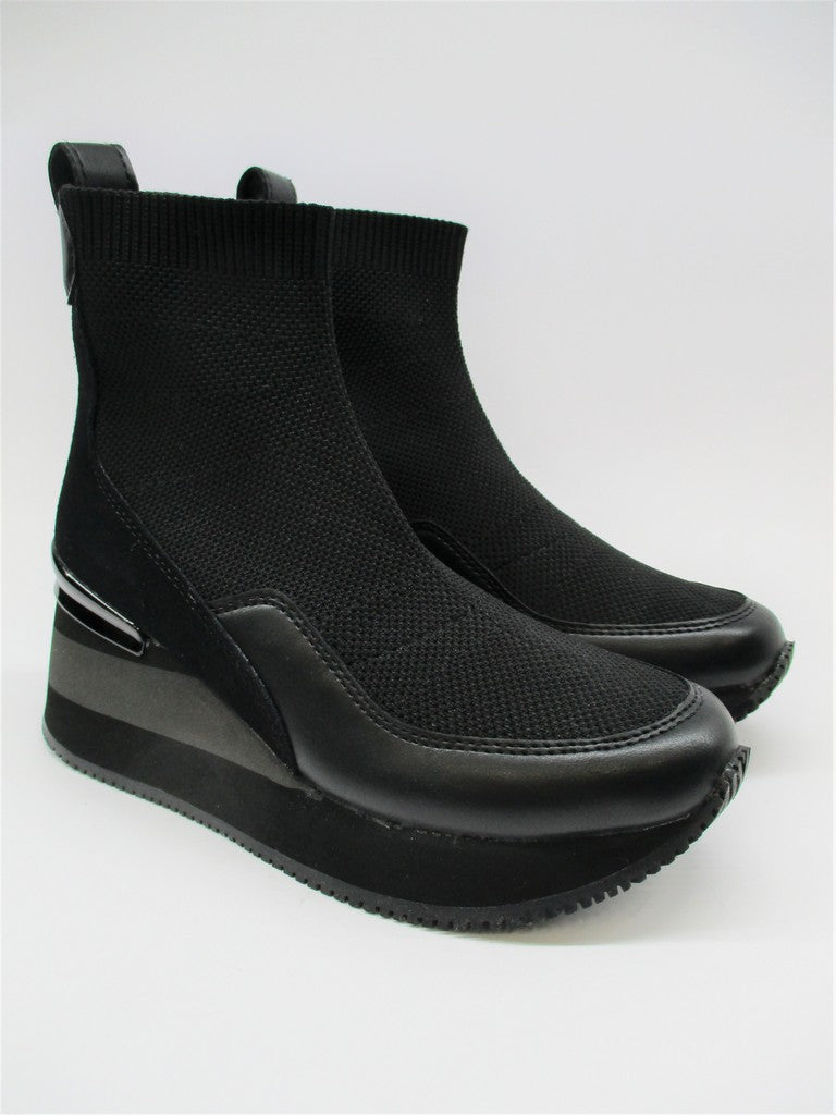 Sneaker pelle donna APEPAZZA HANNA nera