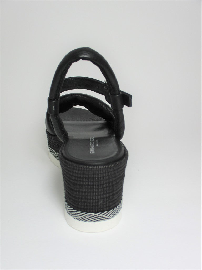 Sandalo pelle donna GIANMARCO SORELLI 2059 Nera