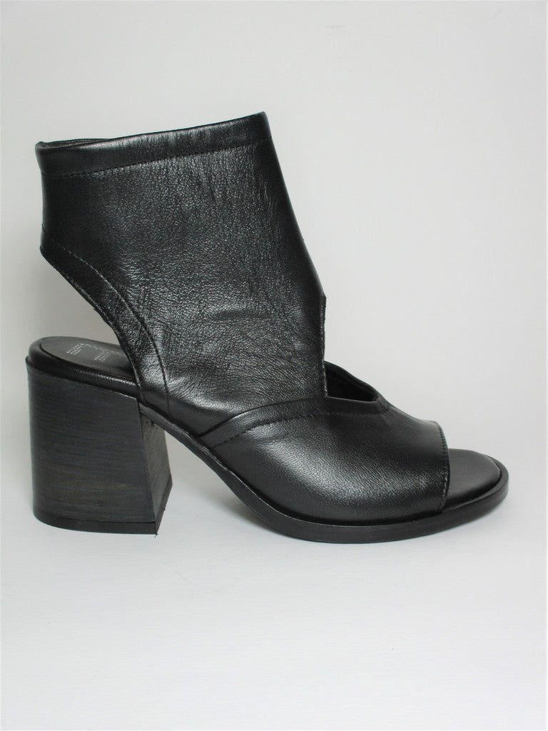 Sandalo pelle donna MJUS P04001 nero