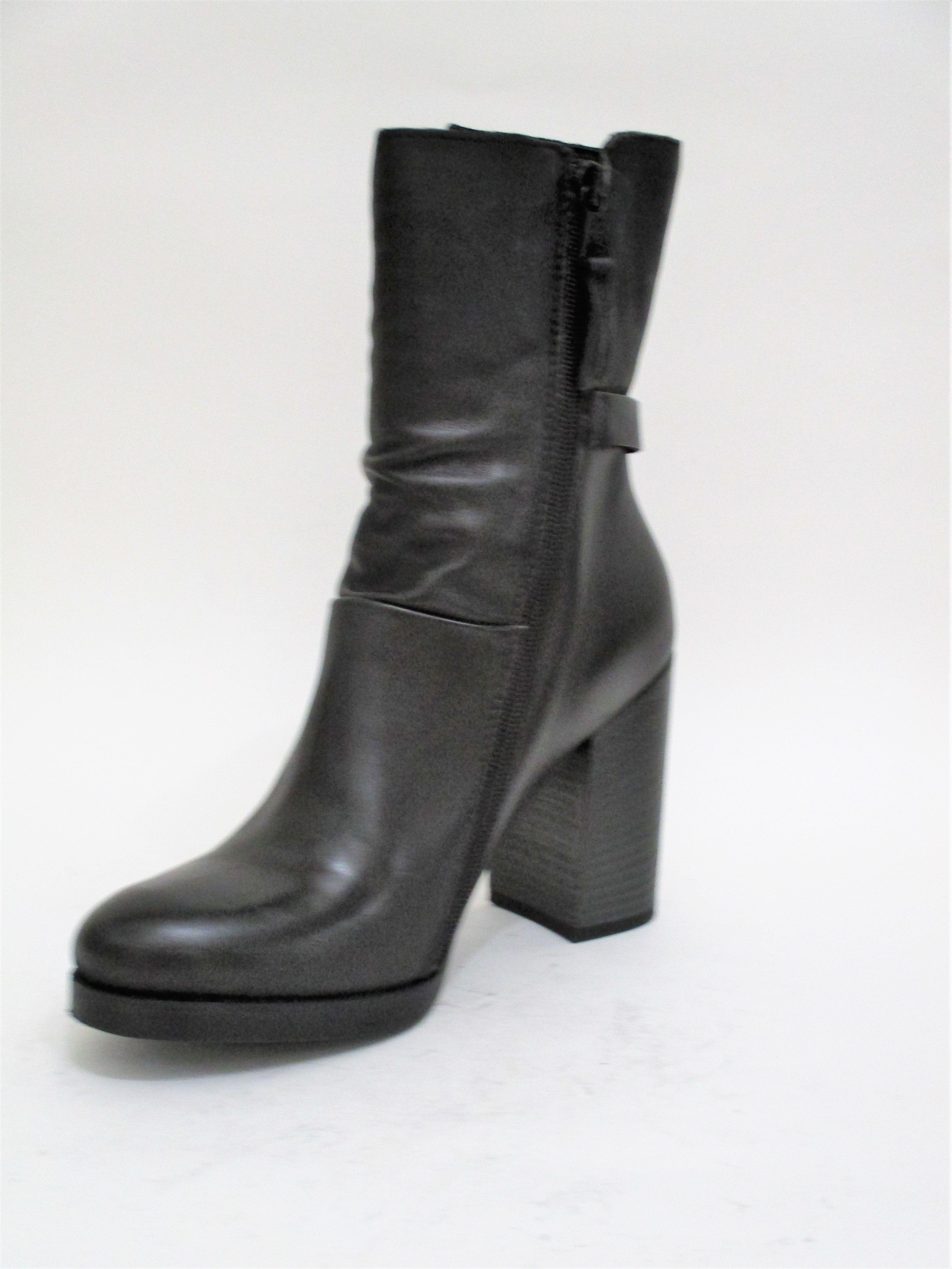 Tronchetto pelle donna MJUS 590206 nero