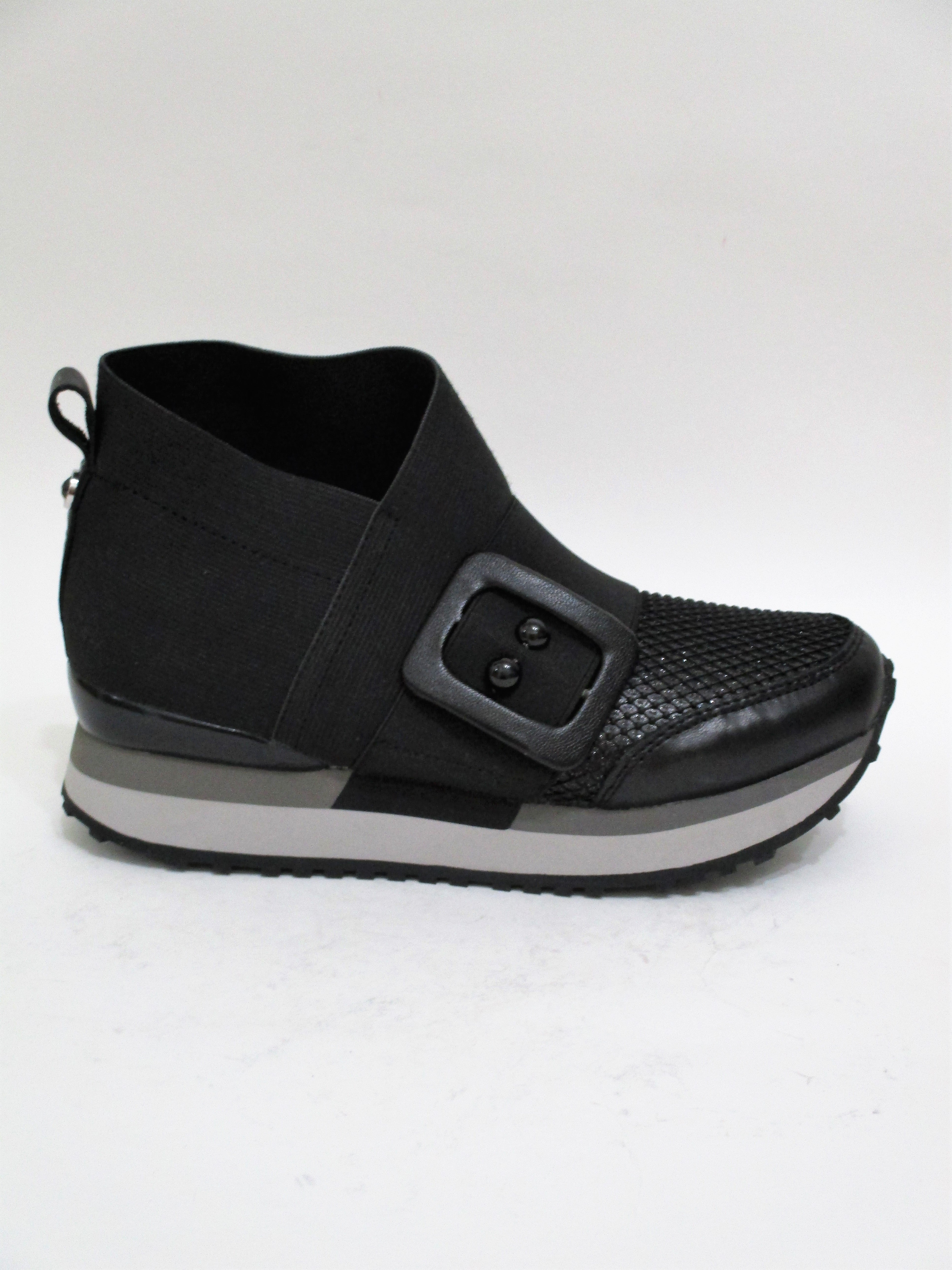 Sneaker pelle donna APEPAZZA RSD19 nero