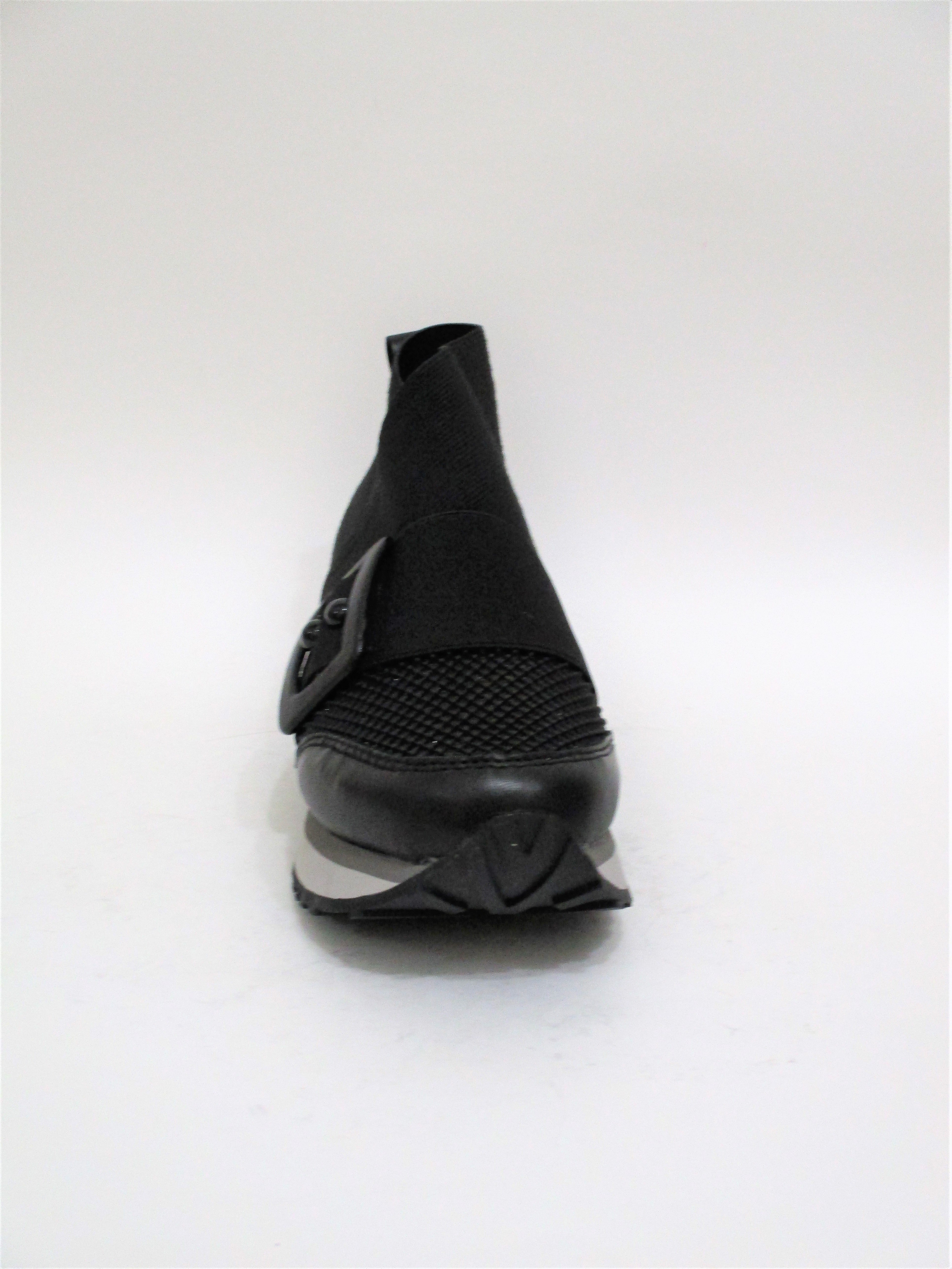 Sneaker pelle donna APEPAZZA RSD19 nero