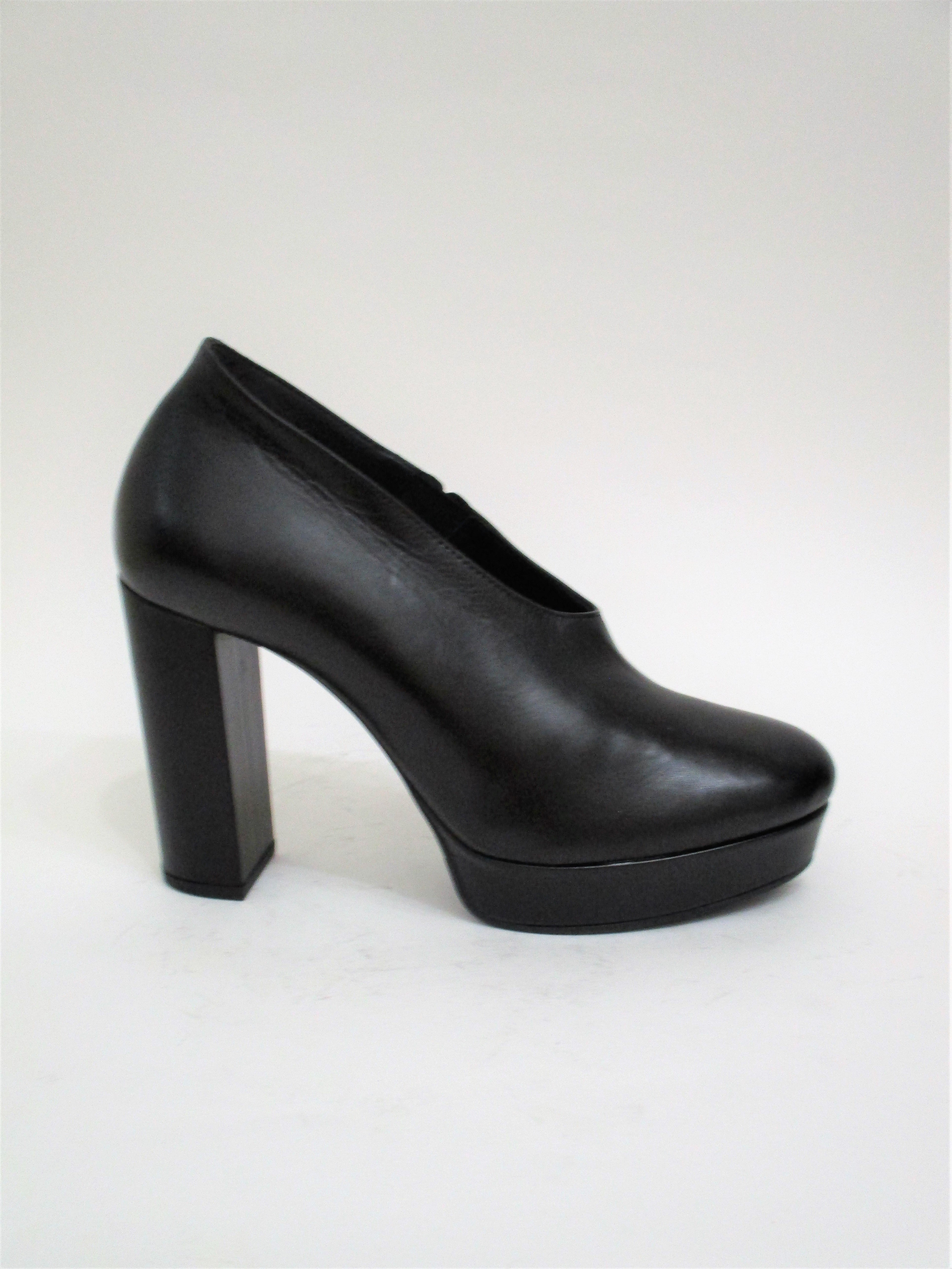 Scarpa pelle donna VIC MATIè IT7084D nero