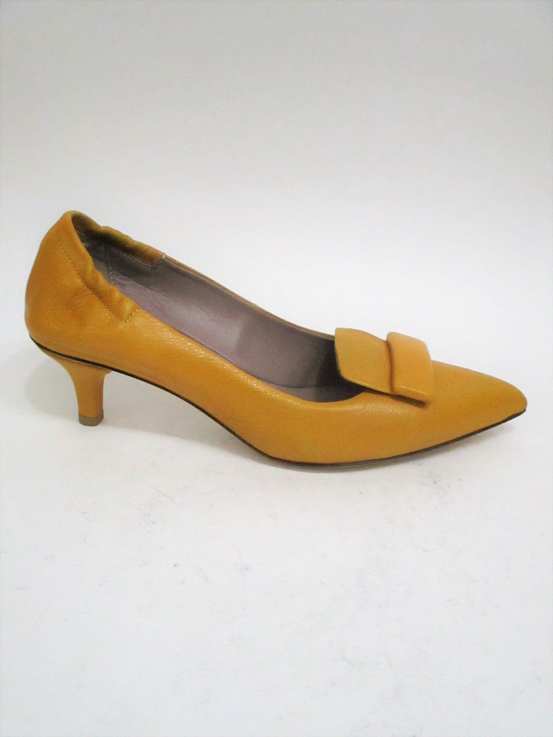 Decolletè pelle La Petite Maison 8032 Giallo