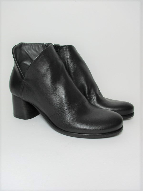 Tronchetto Pelle Donna LILIMILL 6719 Nero