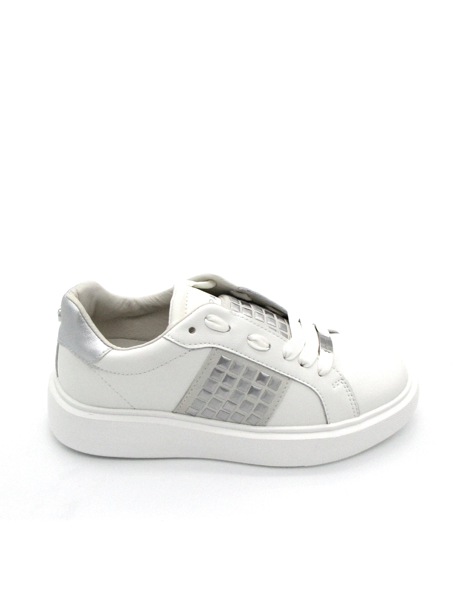 Sneaker donna slip-on Apepazza Primula White con borchie in metallo