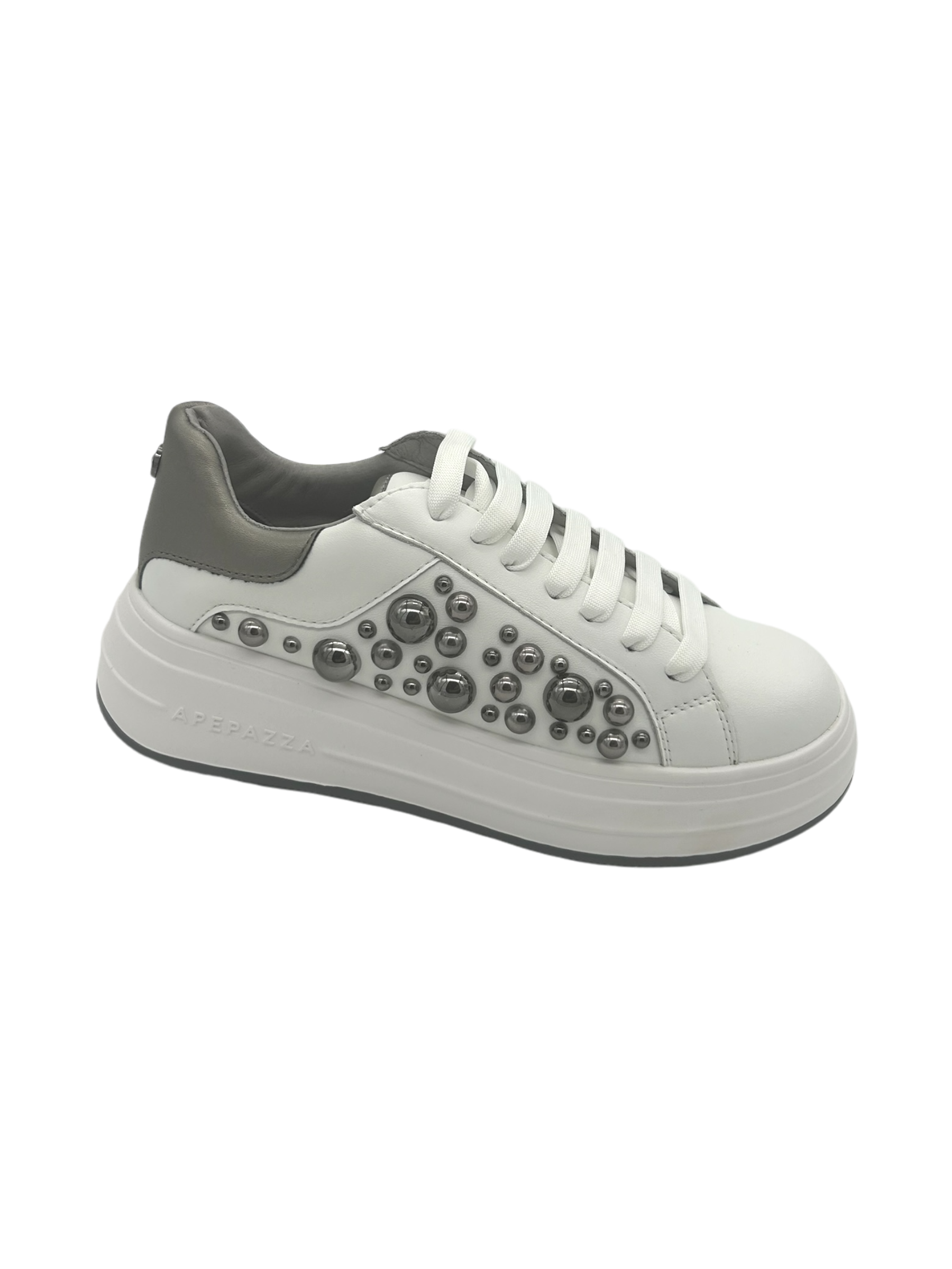 Sneakers donna Apepazza pelle borchie White - Lucrezia -